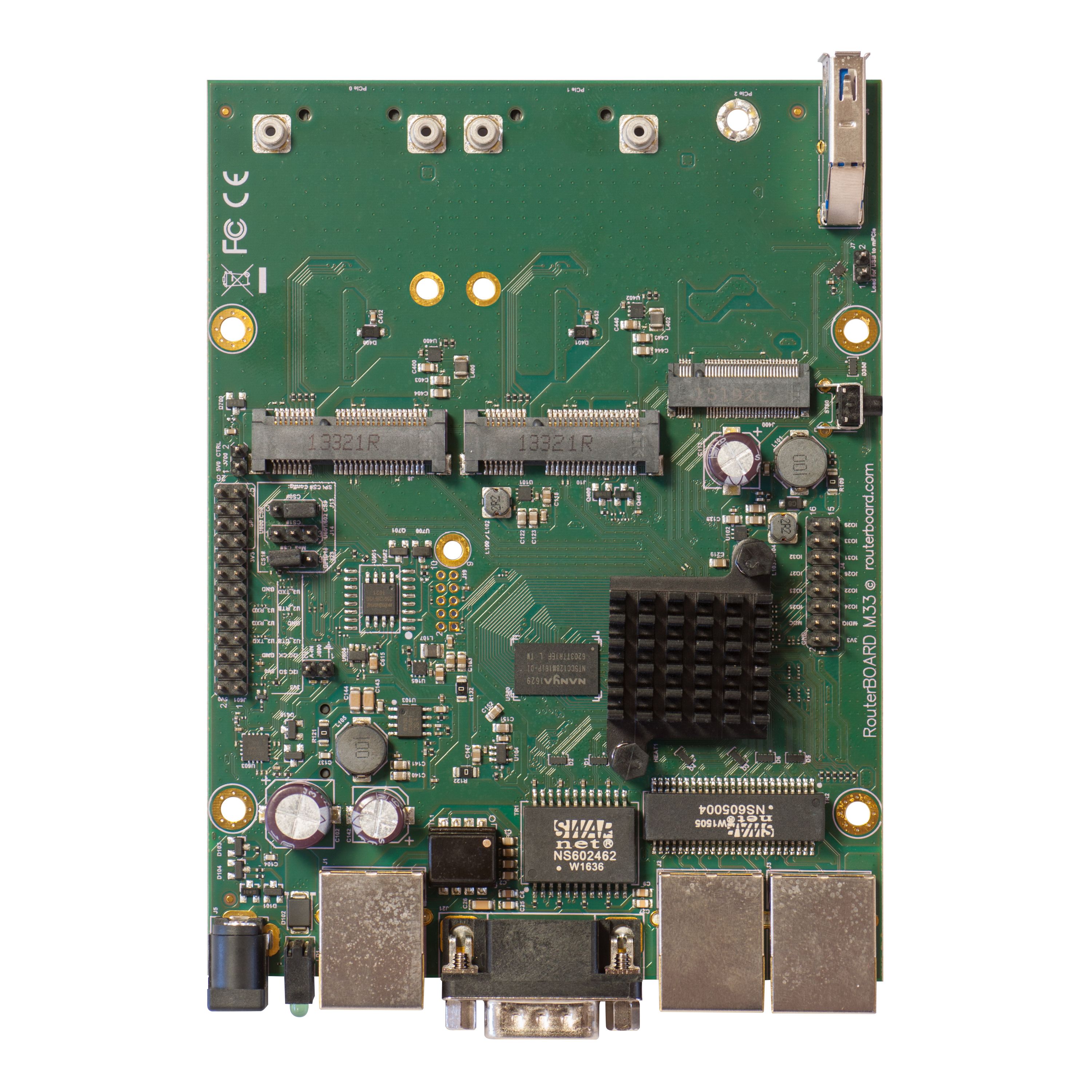 RBM33G mit 880Mhz MediaTek CPU, 256MB RAM, 3xGBit, 2x miniPCIe