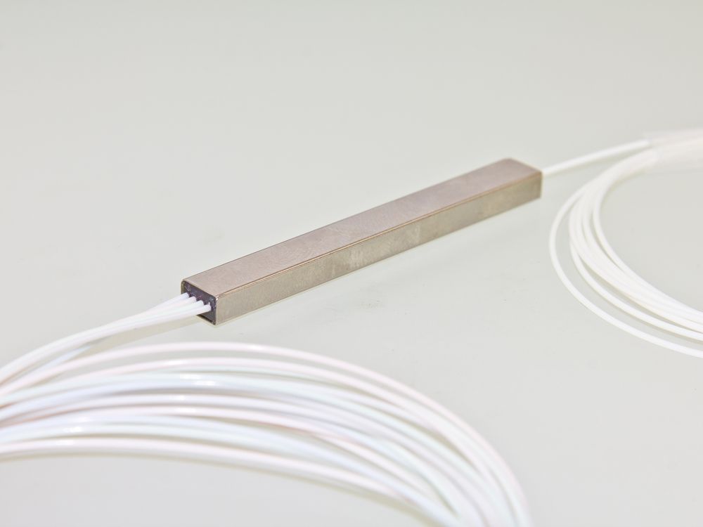PLC Splitter 2xN mit 0,9mm Kabel ohne Stecker, G657.A1, 900µm Faser, 1260-1650nm